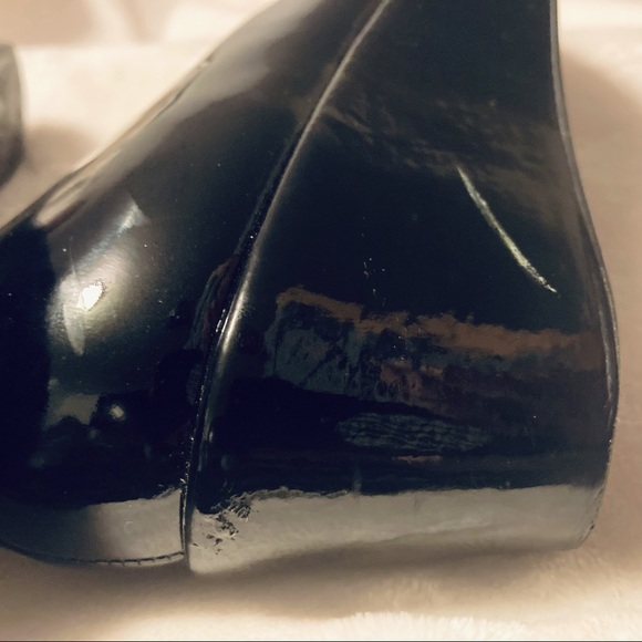 BCBG Peep Toe Wedge black Patent Leather size 7 - Picture 15 of 16